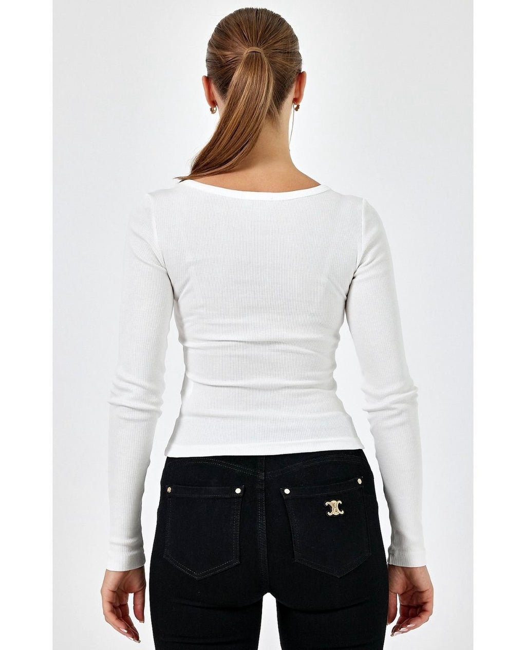 C white long sleeve