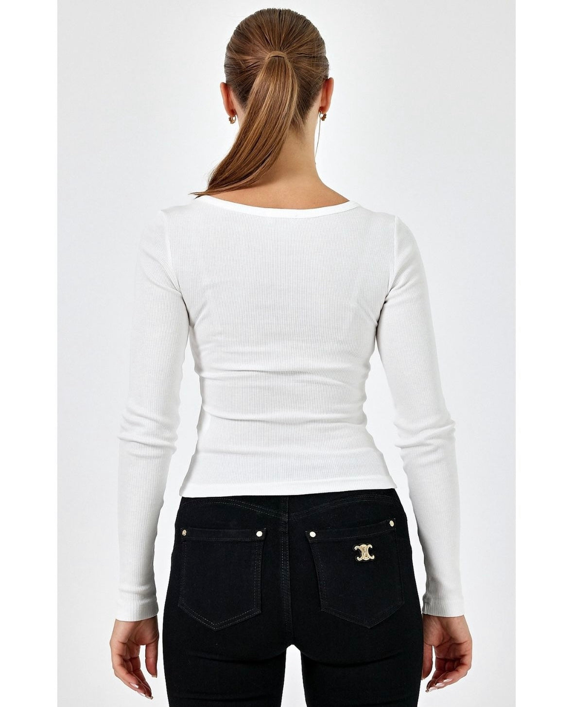 C white long sleeve