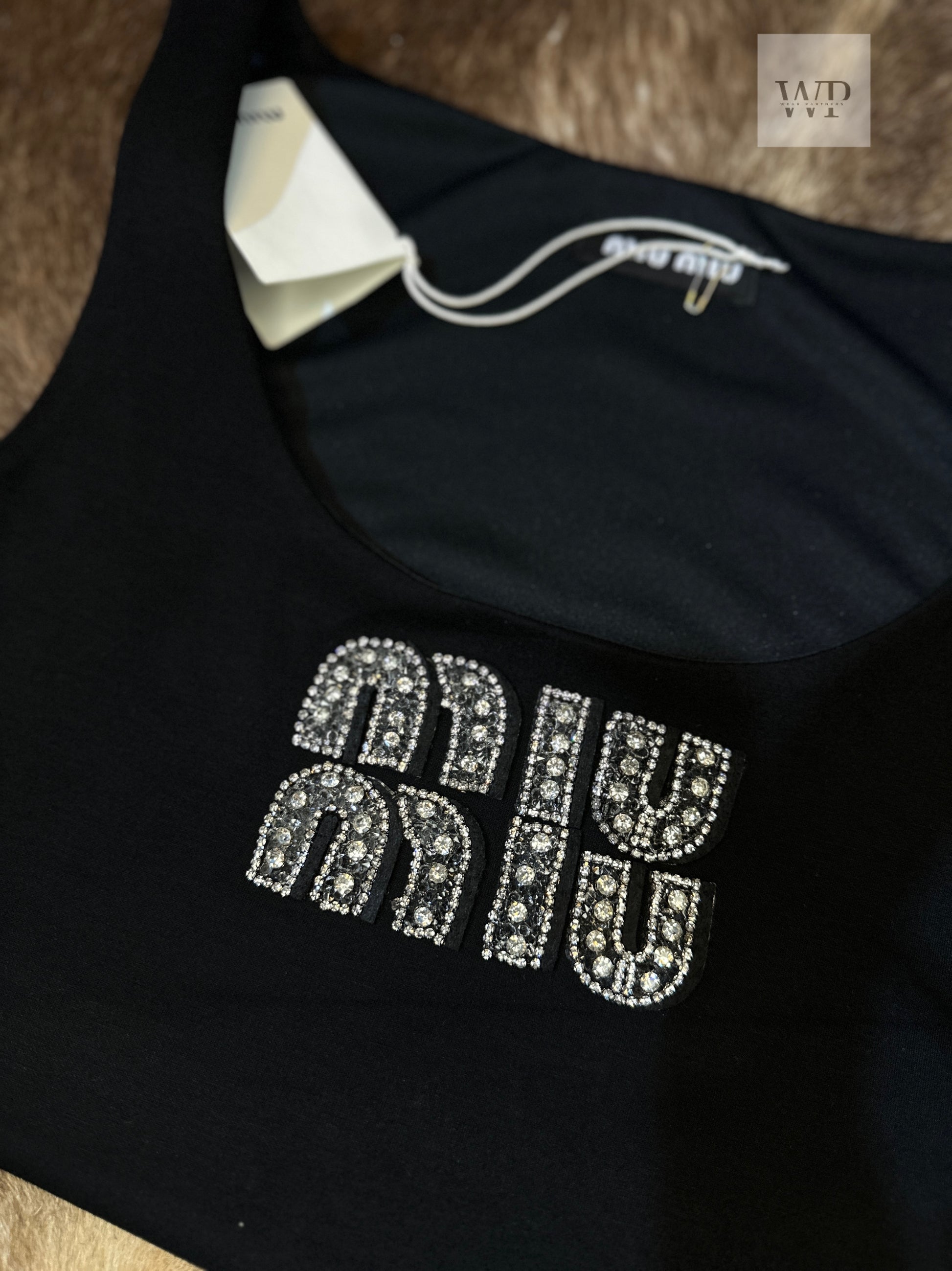 MM crop top