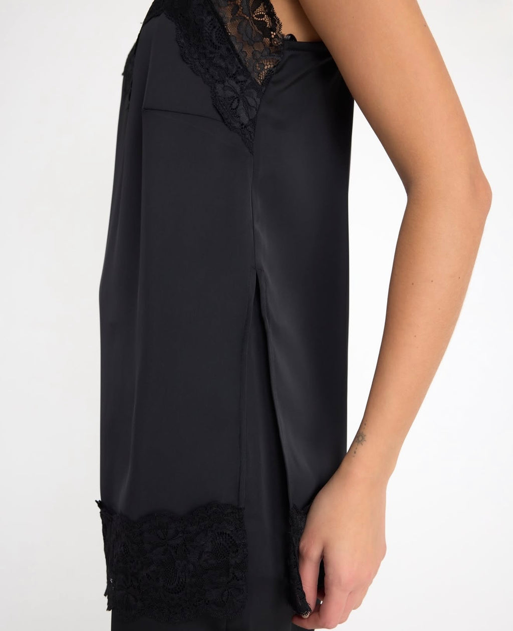 D black satin set