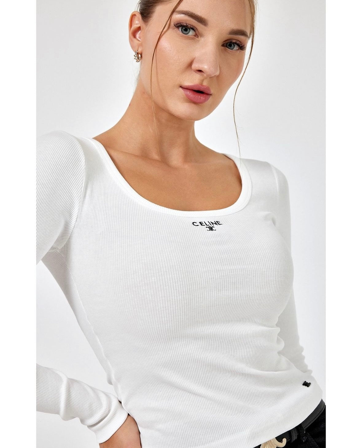 C white long sleeve