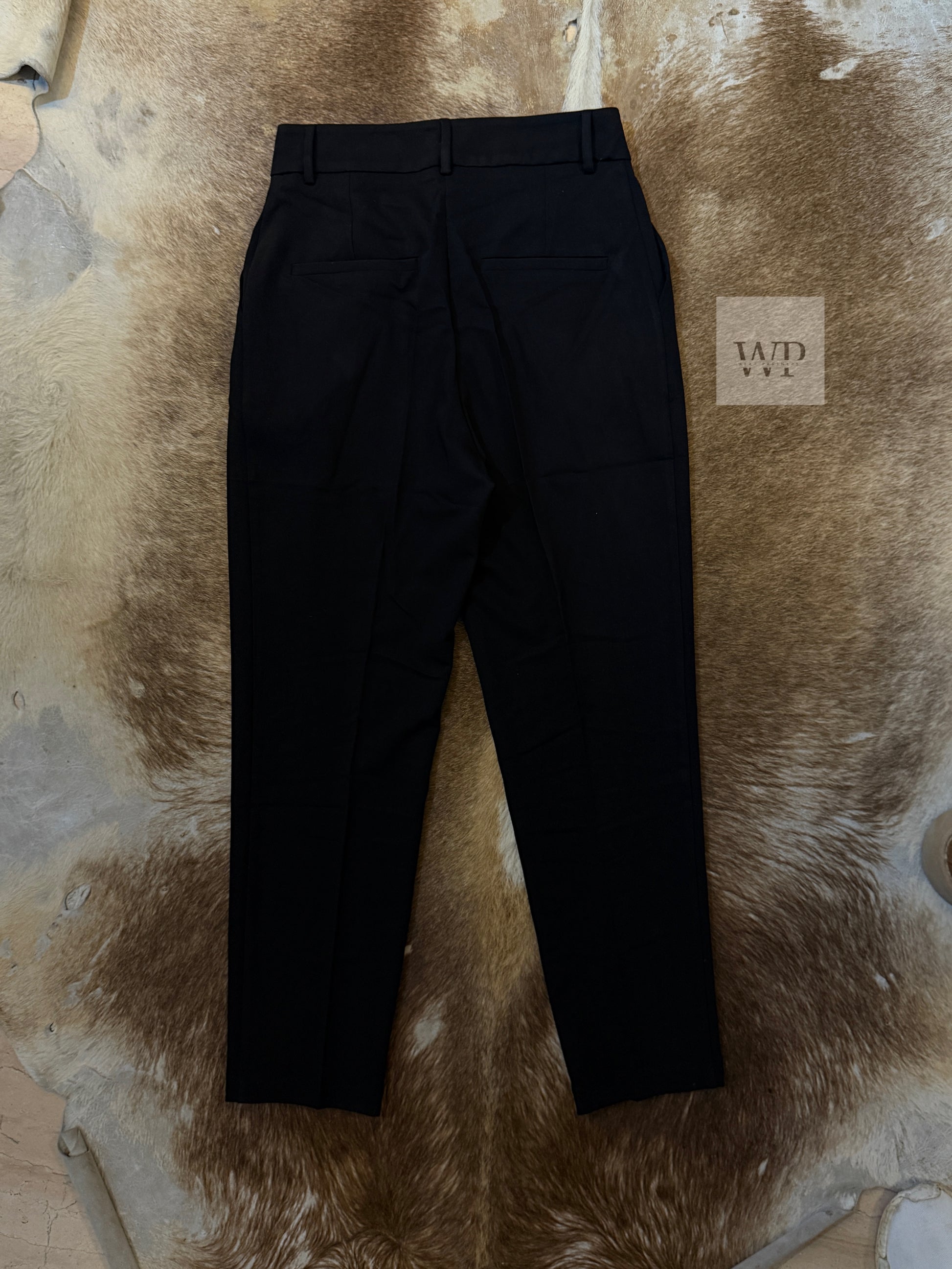P black pants