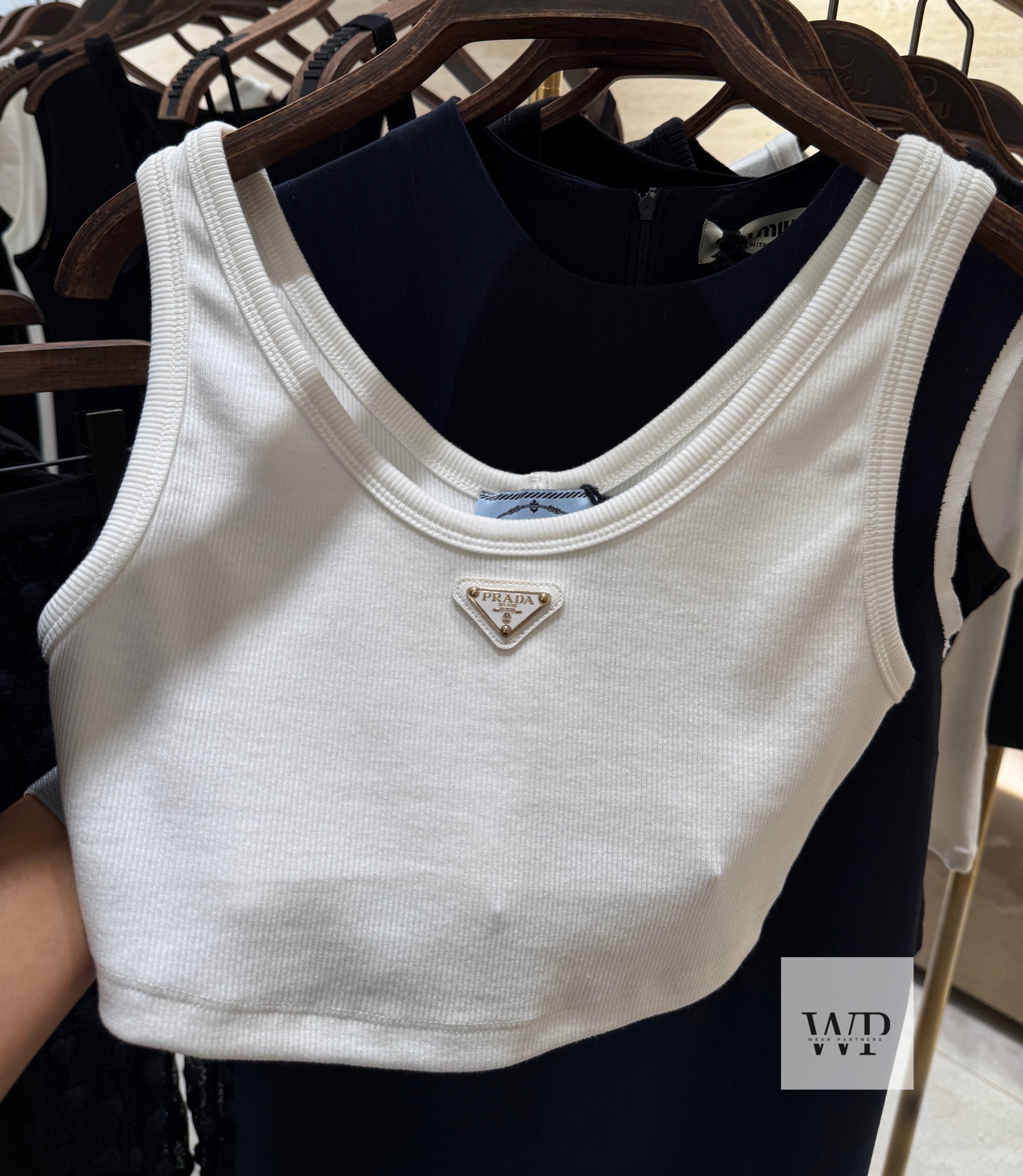 P white crop top