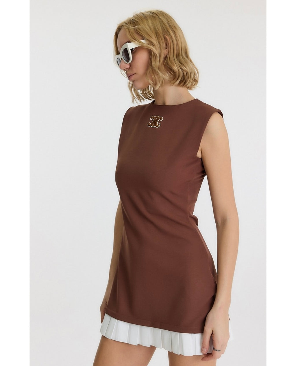 Brown dress