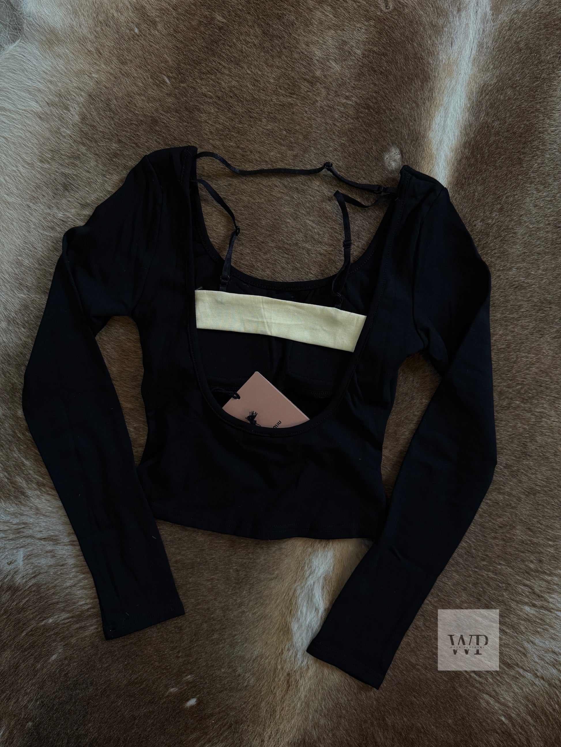 Long sleeve