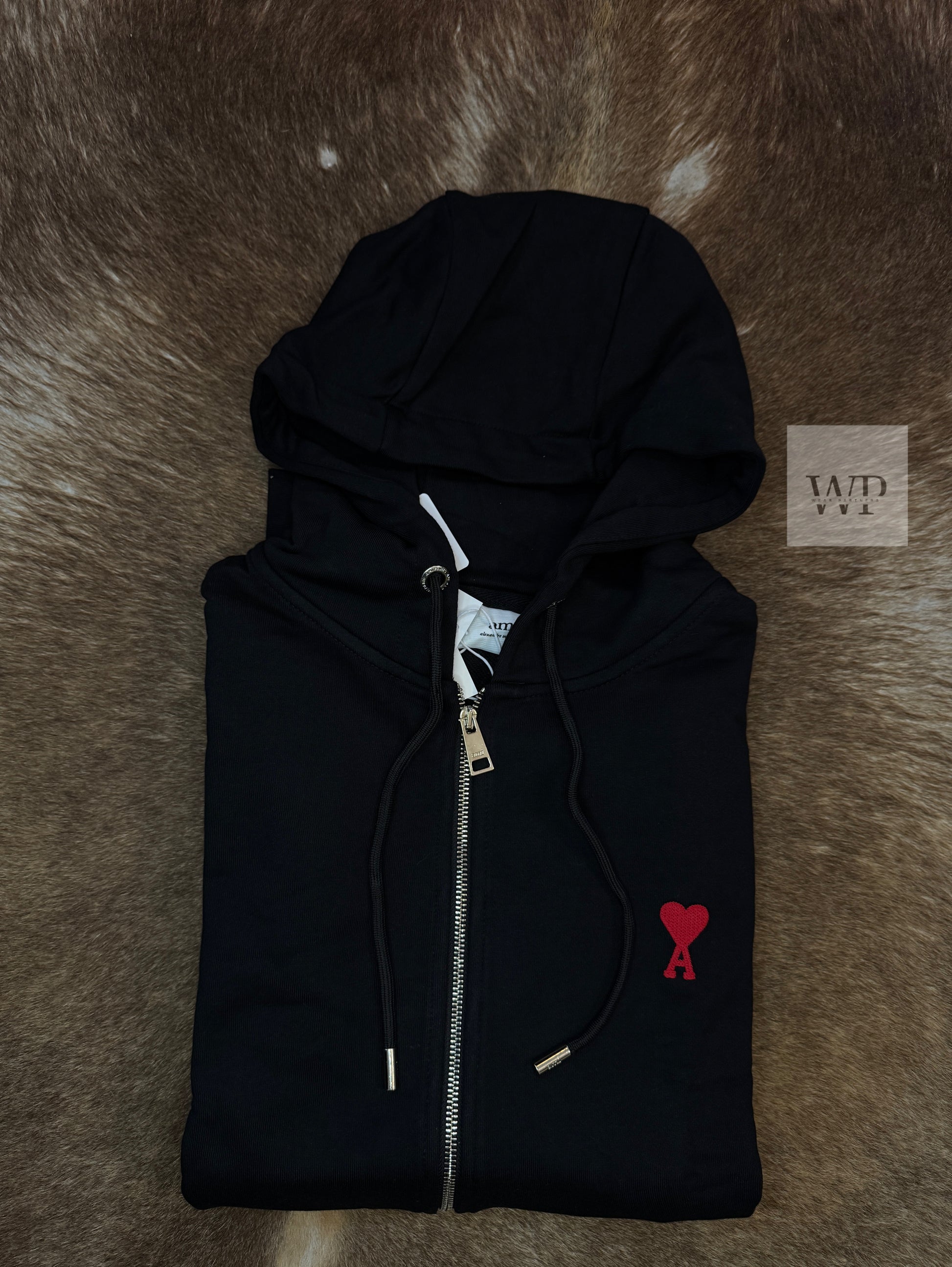 A unisex jacket