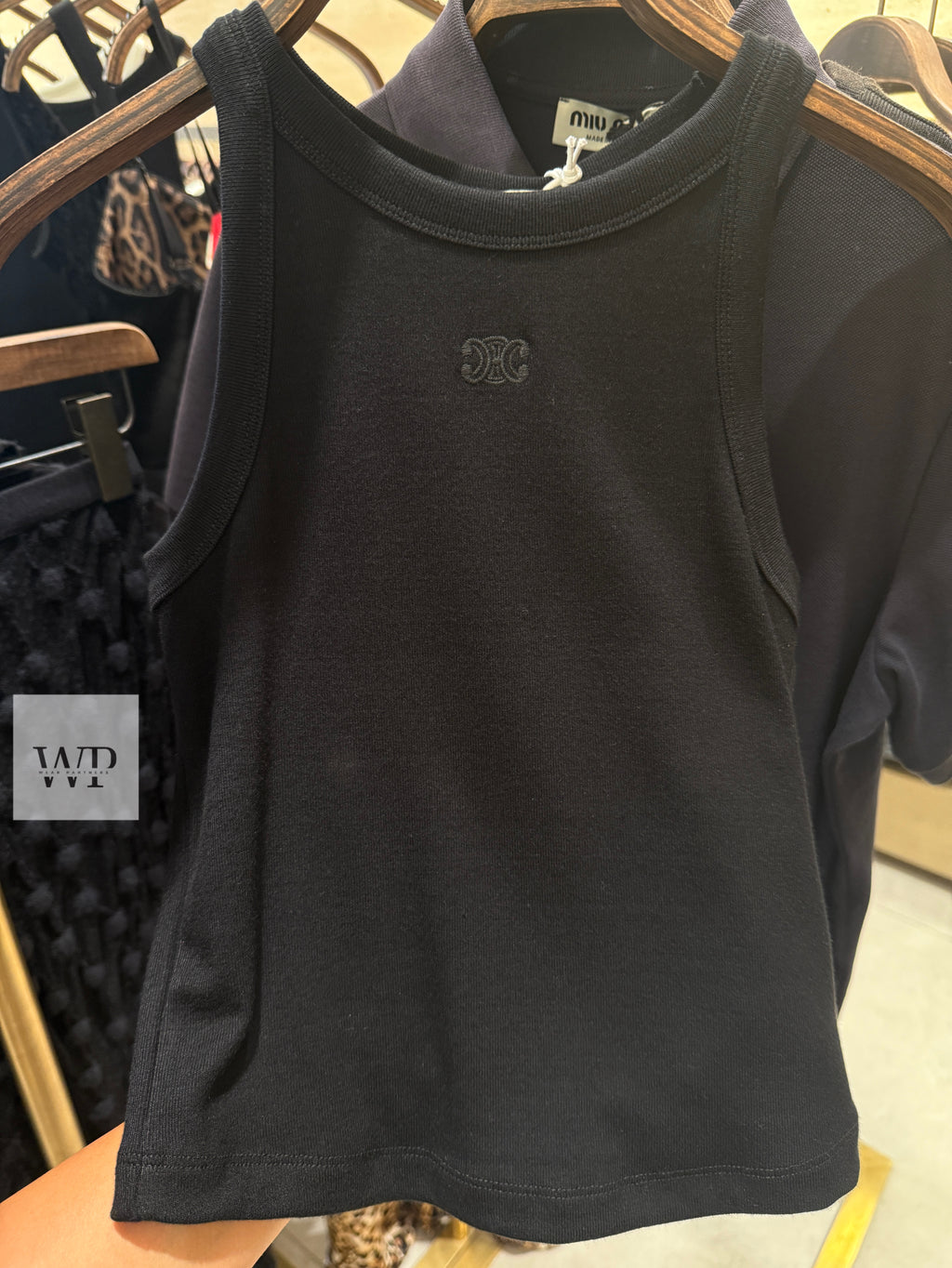 C black crop top