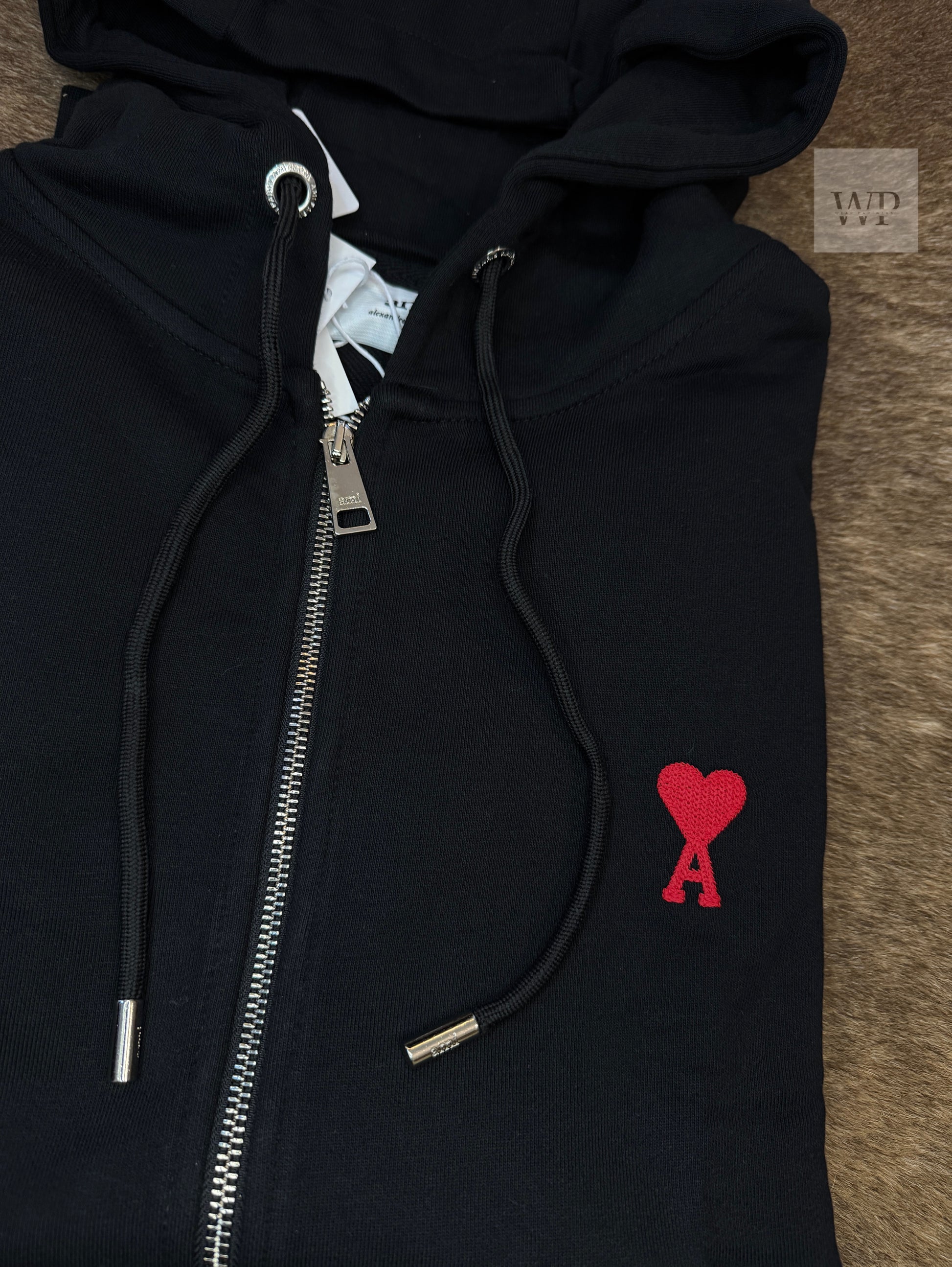 A unisex jacket