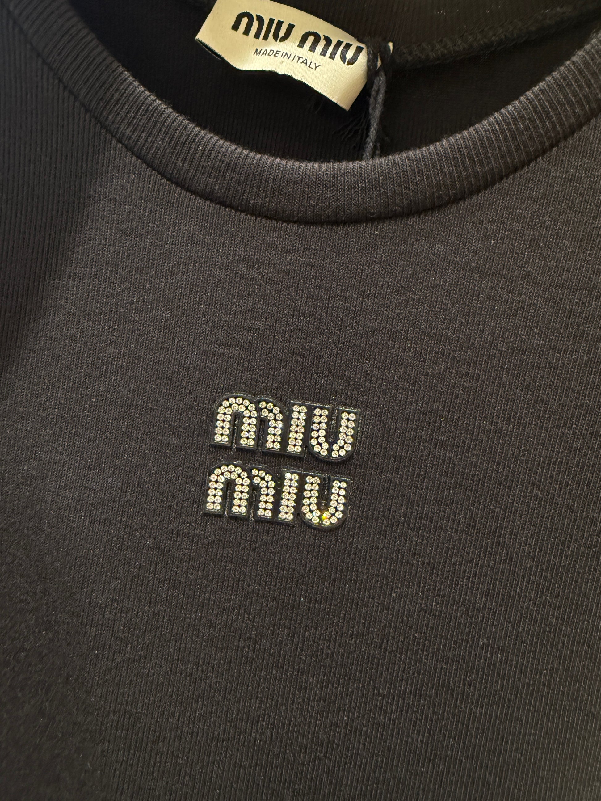 MM black shirt with logo strace