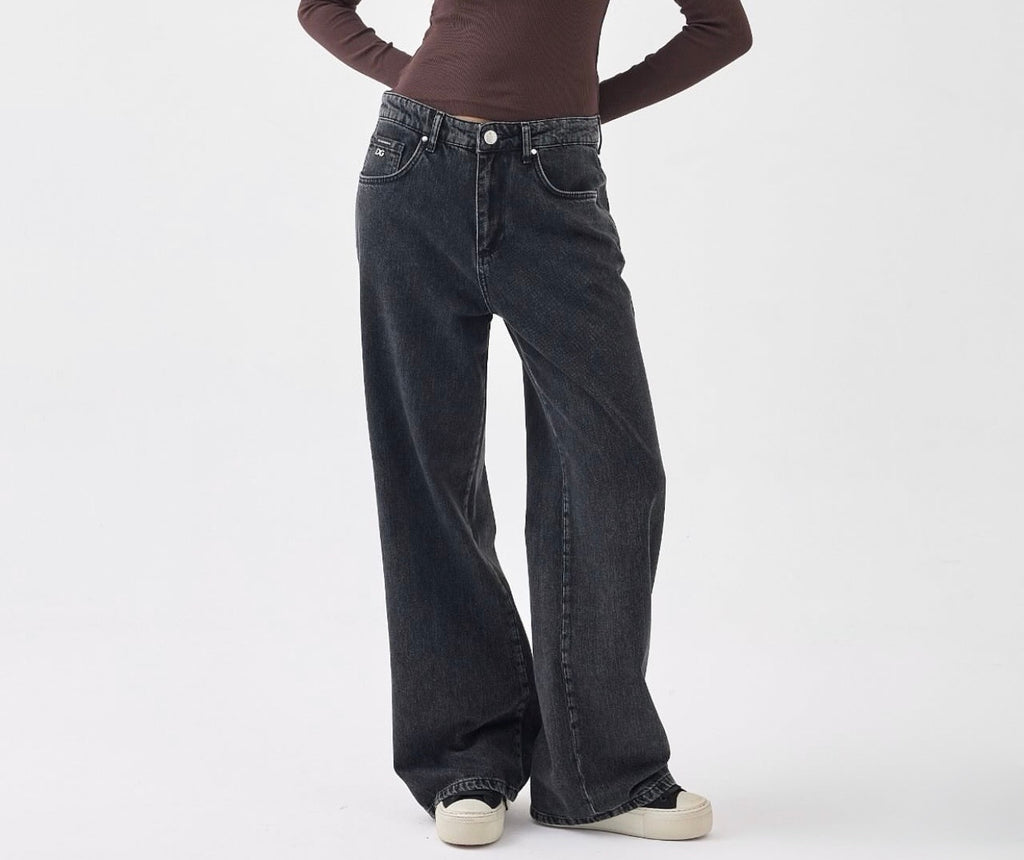 D black jeans