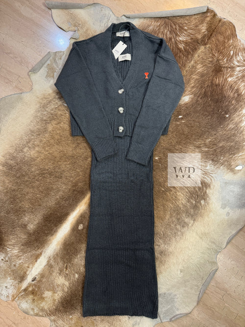 A dress 2 pieces