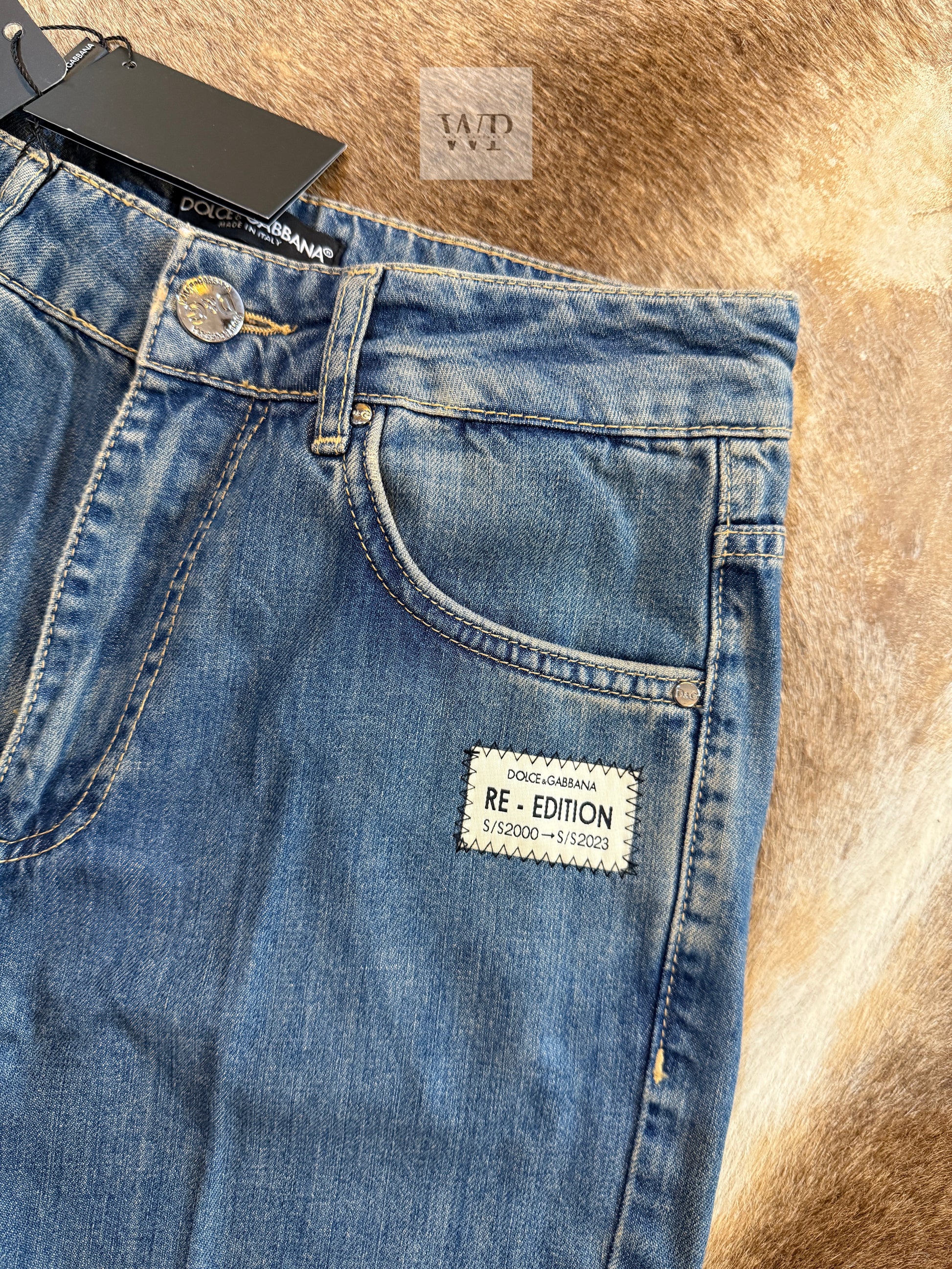 D jeans