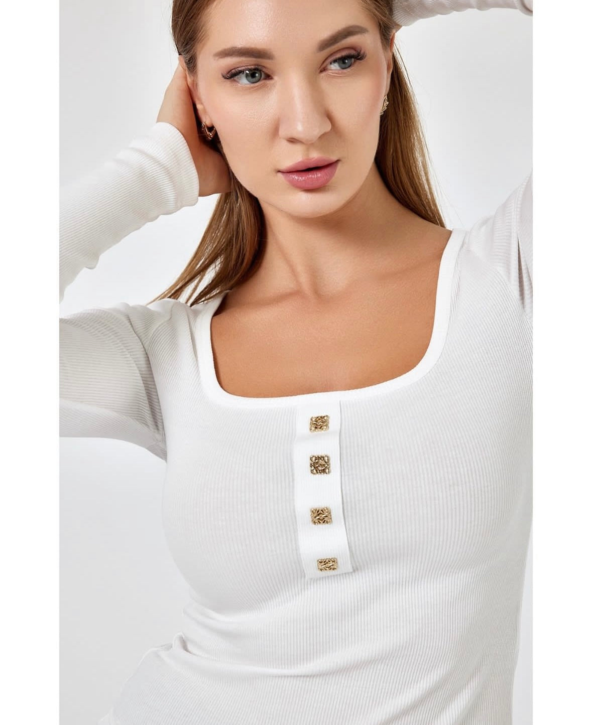 L white long sleeve