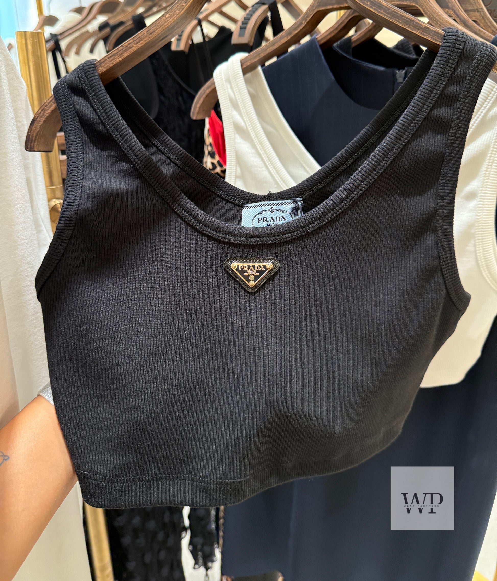 P black crop top
