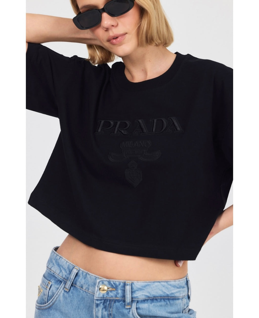 Black shirt