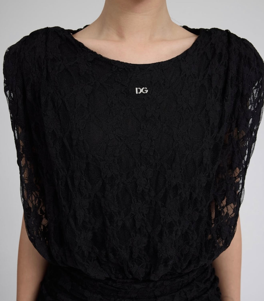 D black dress