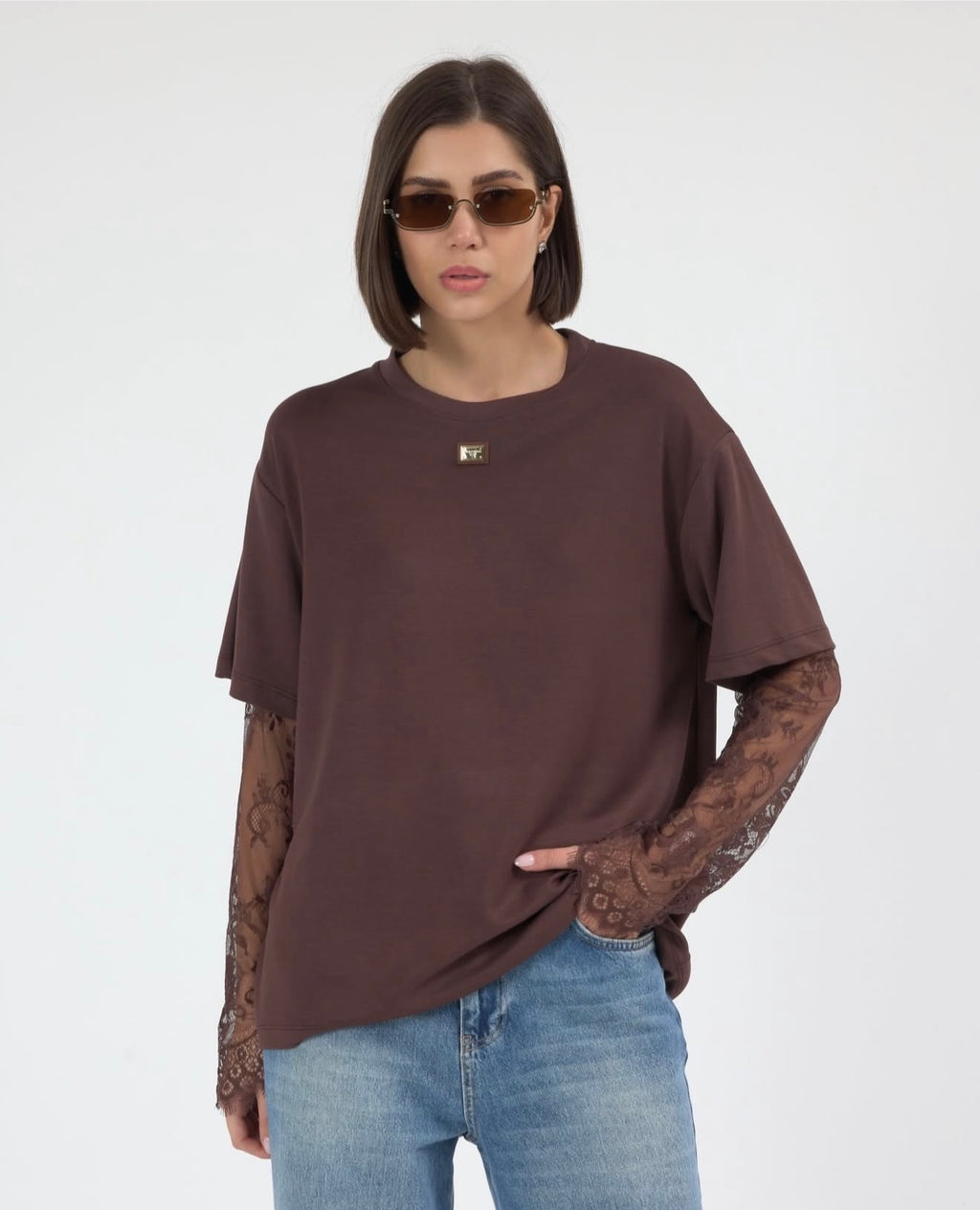 D brown shirt with dentelle
