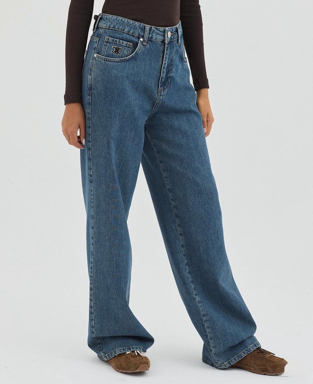 C jeans brown logo