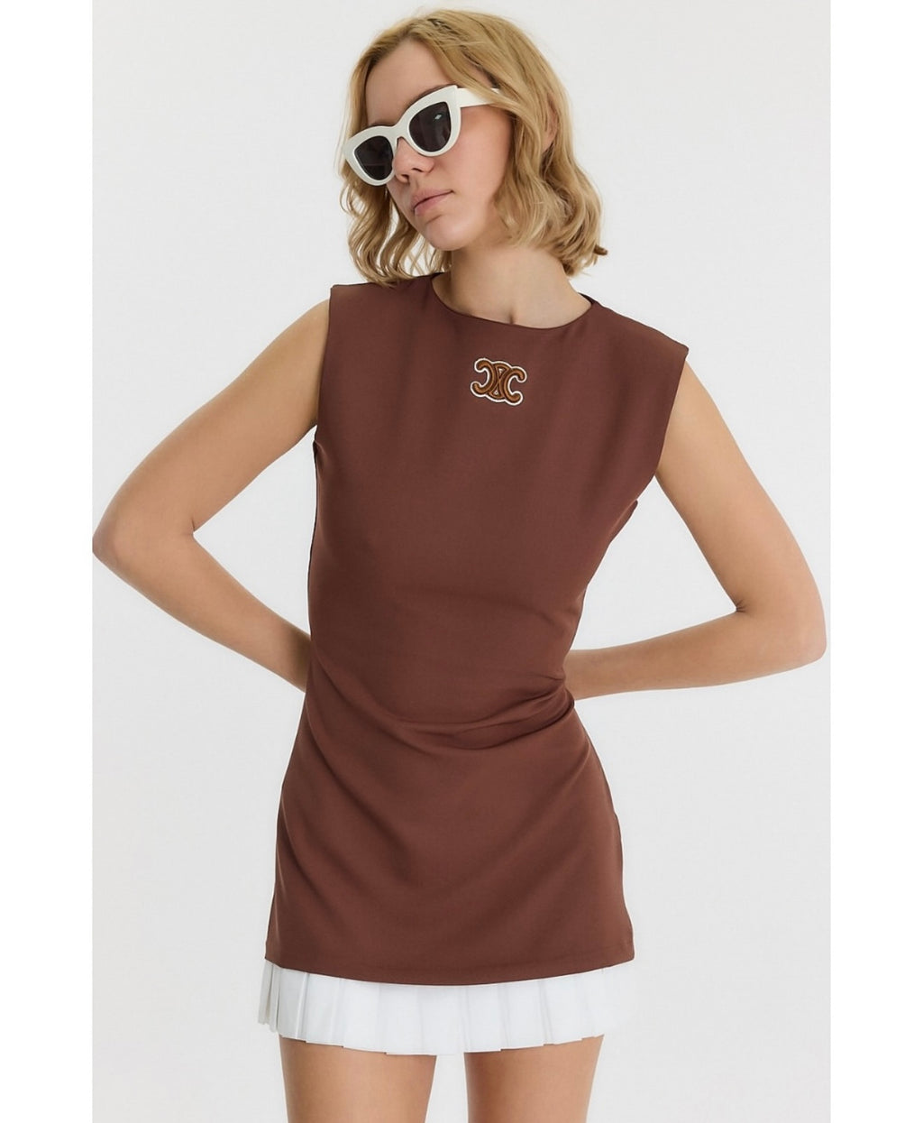 Brown dress