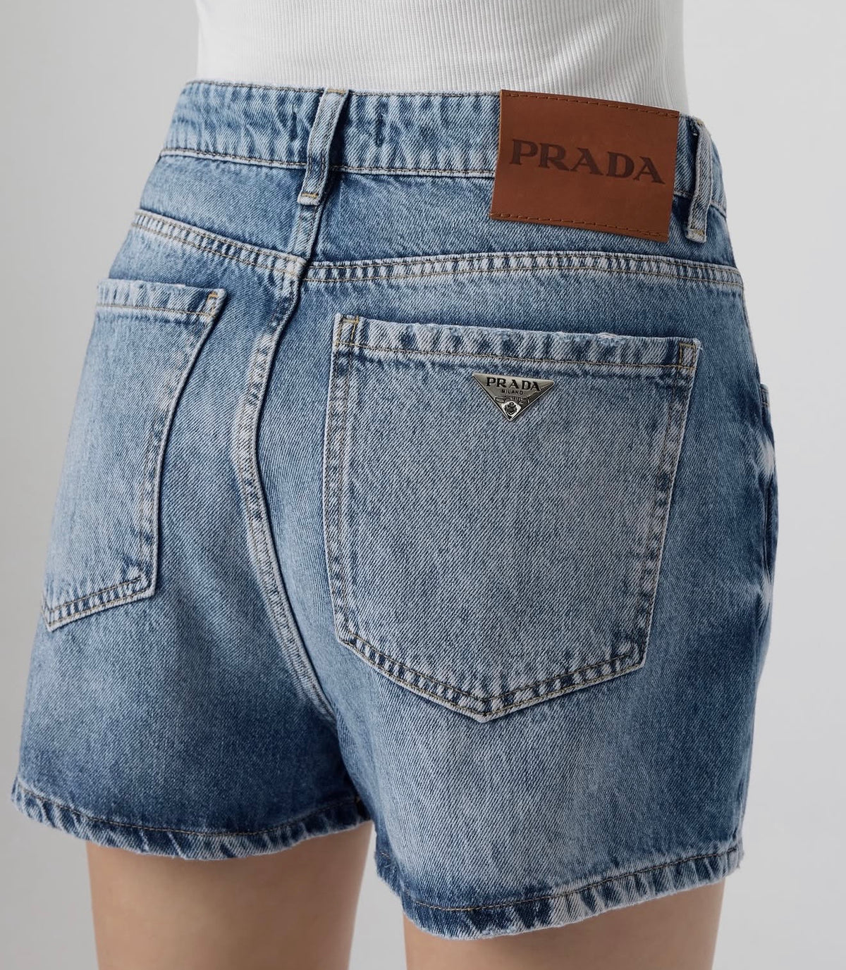 PRADA SHORT