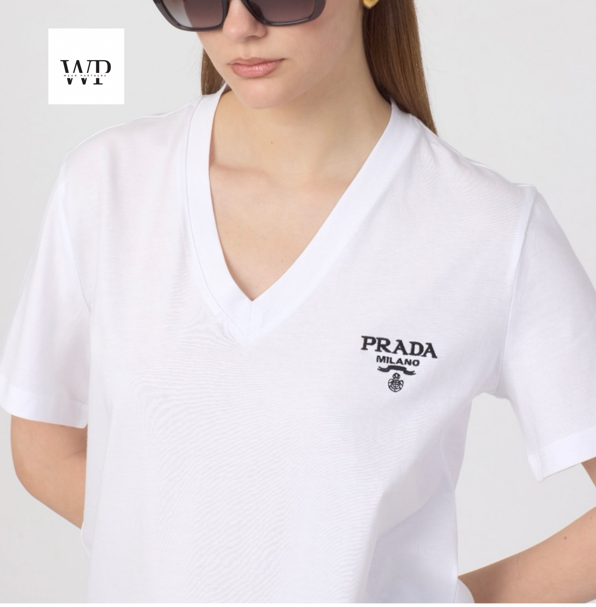 P WHITE SHIRT
