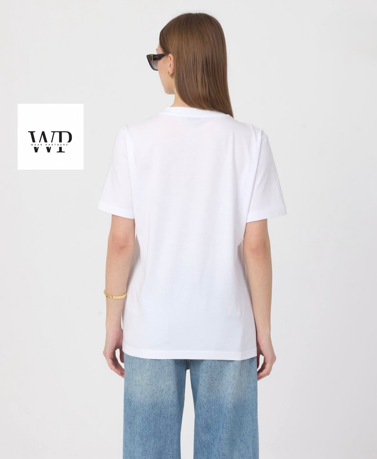 P WHITE SHIRT